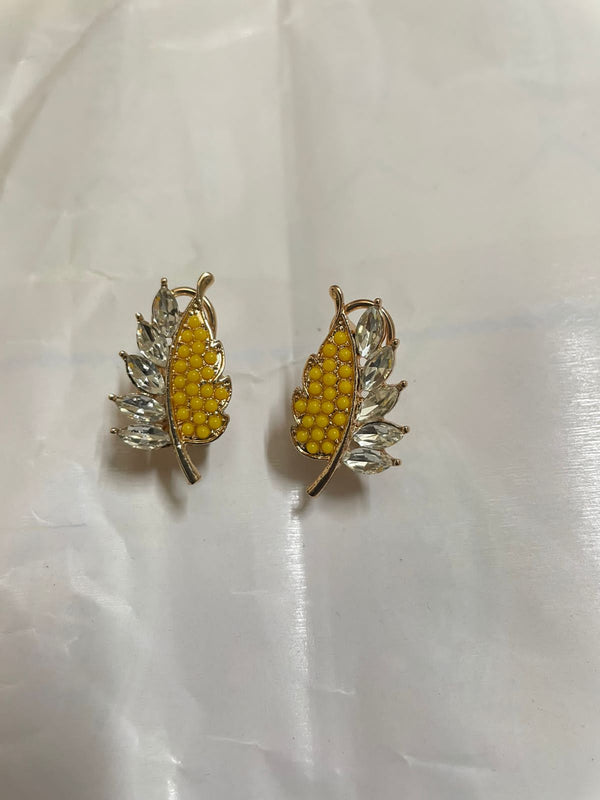 zircon leaf hoop earrings