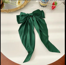 Aligator Bow Ribbon Hair Clip