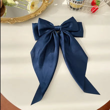 Aligator Bow Ribbon Hair Clip